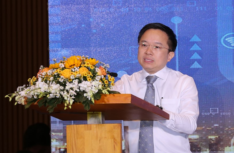 Ông Từ Lương - Phó giám đốc Sở Thông tin và Truyền thông phát biểu tại buổi lễ.